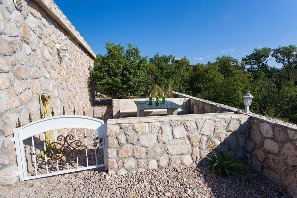 Villa Mir Polje  Kültér fotó
